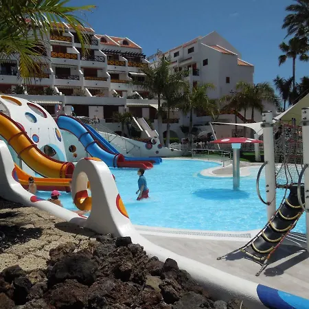 Beachfront Apartment, Poolside, Heated Pool, Close To The Sea, Large Terrace, Free Wifi Διαμέρισμα Arona (Tenerife)