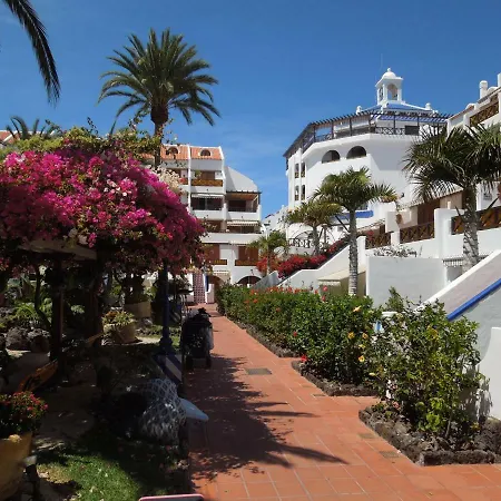 Beachfront Apartment, Poolside, Heated Pool, Close To The Sea, Large Terrace, Free Wifi Arona (Tenerife)